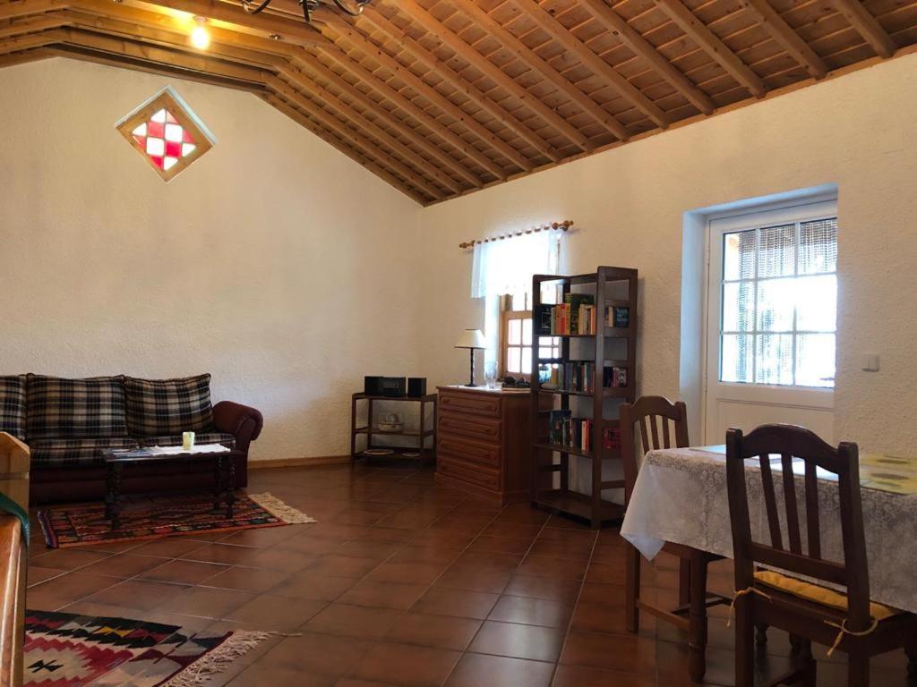 Casa Do Pedro E Da Marina Guest House Lomba  Bagian luar foto